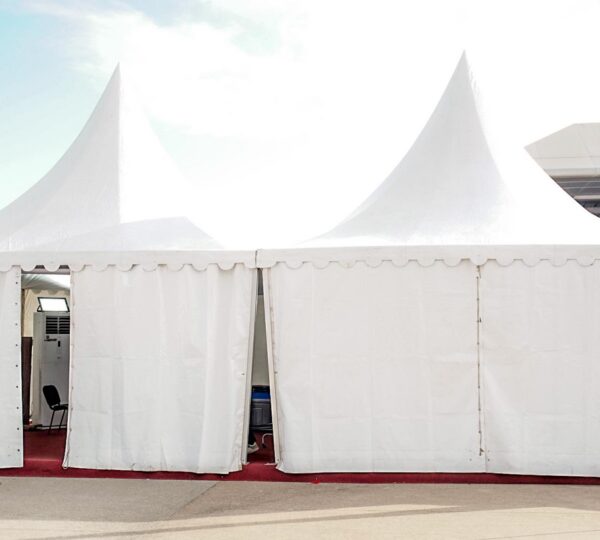 Ayuf Holding Côte d’Ivoire – expert en bâtiments modulaires, structures temporaires et solutions événementielles