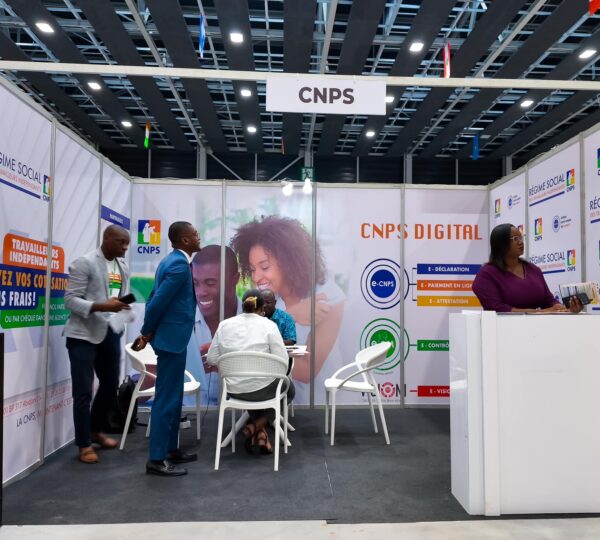 Ayuf Holding Côte d’Ivoire – expert en bâtiments modulaires, structures temporaires et solutions événementielles