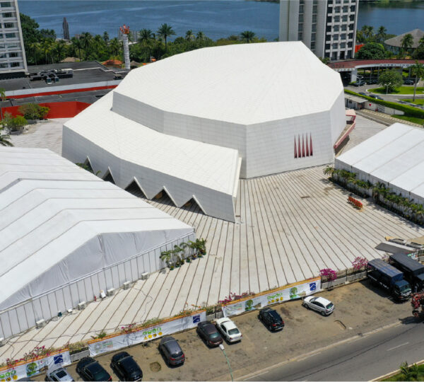 Ayuf Holding Côte d’Ivoire – expert en bâtiments modulaires, structures temporaires et solutions événementielles