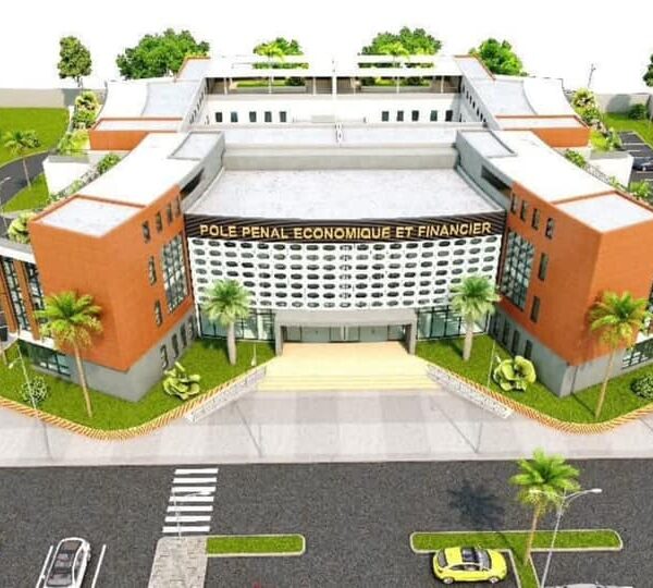 Ayuf Holding Côte d’Ivoire – expert en bâtiments modulaires, structures temporaires et solutions événementielles