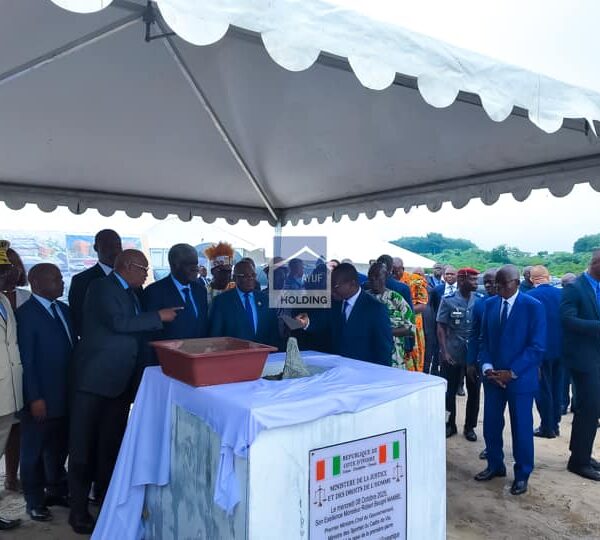 Ayuf Holding Côte d’Ivoire – expert en bâtiments modulaires, structures temporaires et solutions événementielles