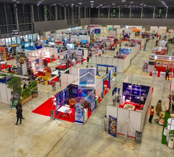 Ayuf Holding Côte d’Ivoire – expert en bâtiments modulaires, structures temporaires et solutions événementielles